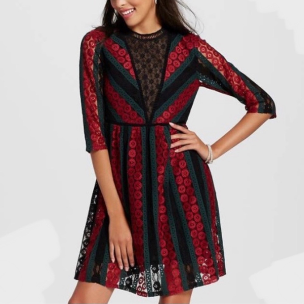 ❤️SOLD❤️Xhilaration Green abd Red Casual Dress Sz L